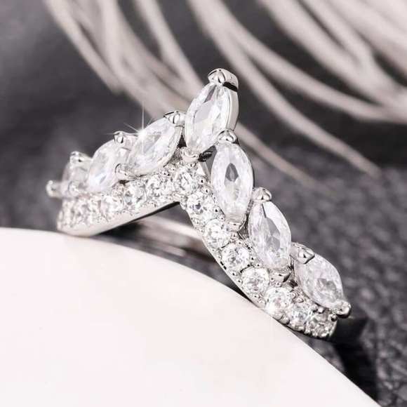 NWT 14K White Gold Plated S925 Zirconia Princess Wedding Promise Ring Size 9 - Picture 5 of 5